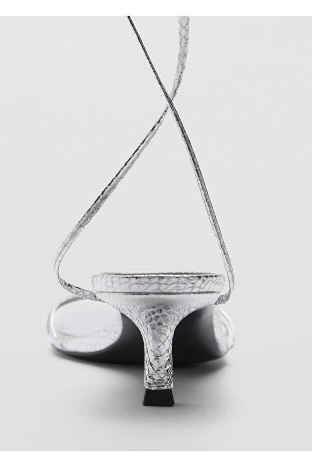 Bantlı topuklu sandalet - 4