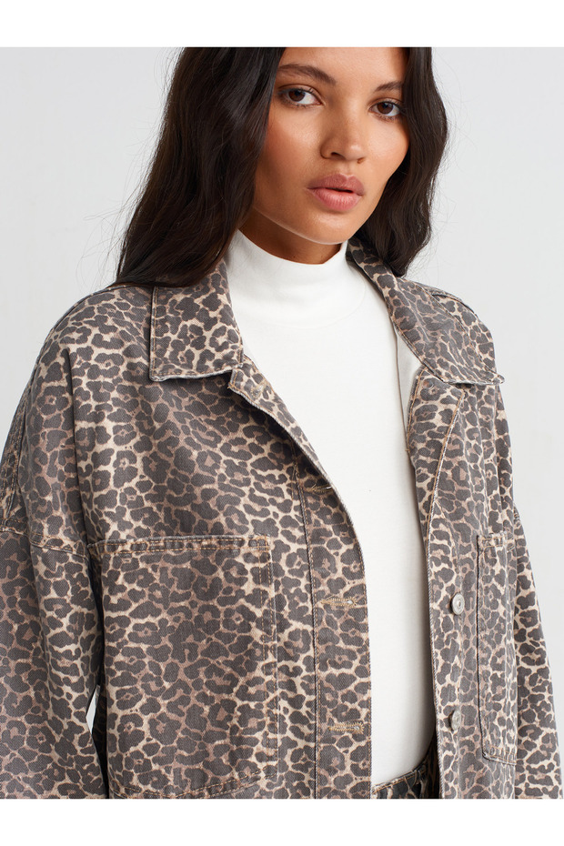 50737 Leopar Desen Oversize Denim Gömlek-Kahve - 4