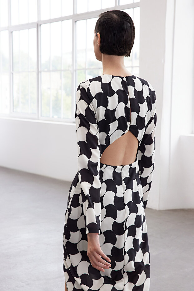 Limited Edition Siyah Geometrik Desenli Düz Kesim Midi Dokuma Elbise TWOAW25EL00290 - 5