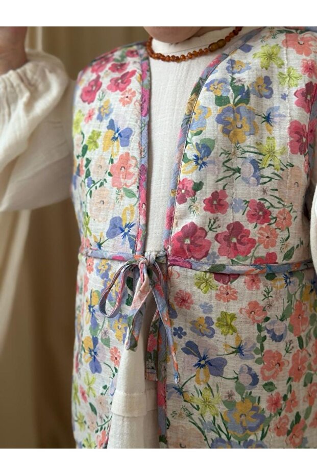 Çiçekli yelek - 7