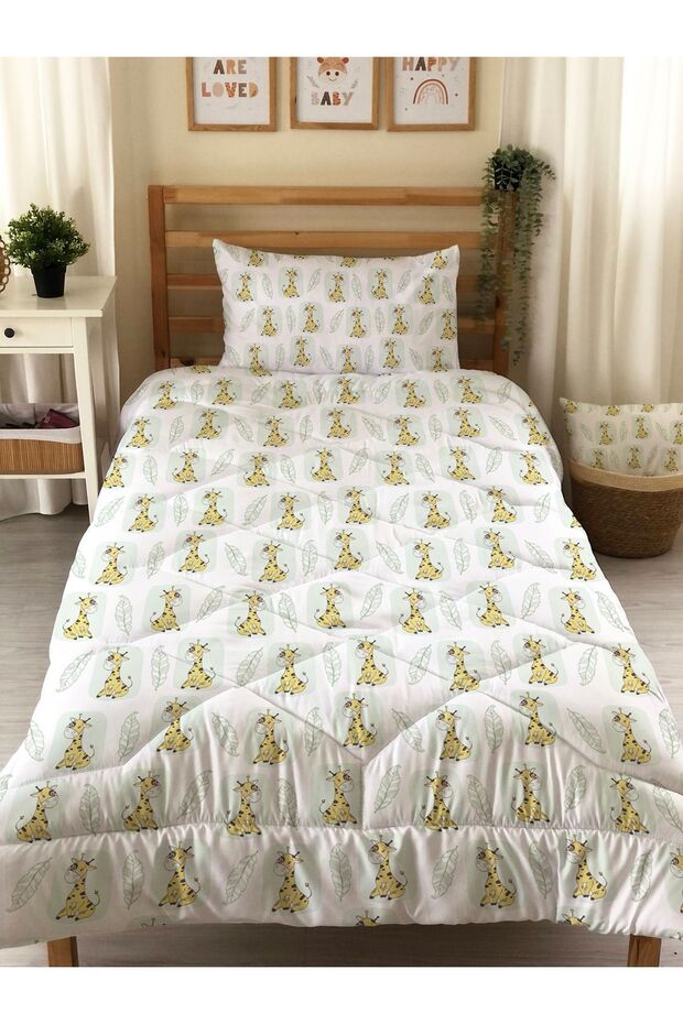 Giraffe Patterned Quilted Quilt - Single Sleeping Set Without Sheets - 2