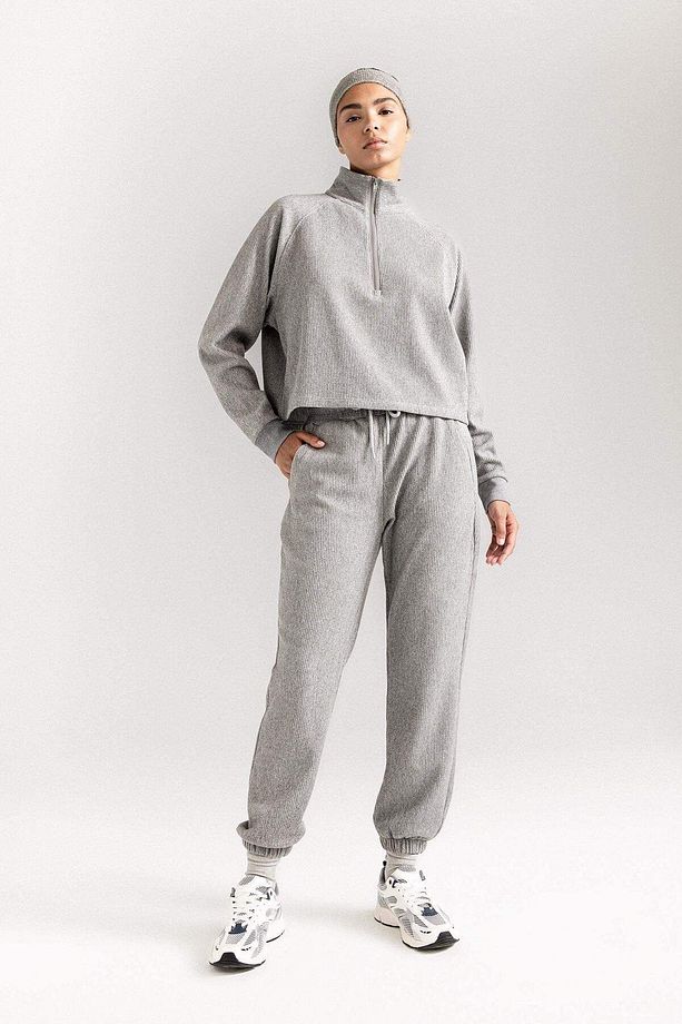 DeFactoFit Standart Fit Jogger Eşofman Altı Beli Paçası Lastikli - 1