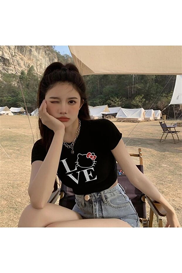 Love Cat مطبوعة باللون الأسود Crop Sevunera