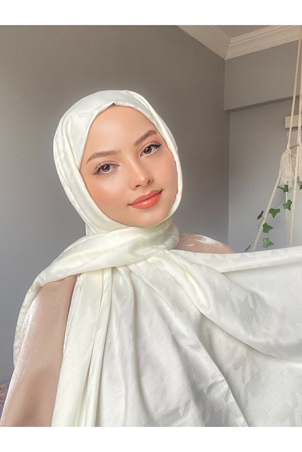 شال جاكار حريري بنمط كروشيه - 1