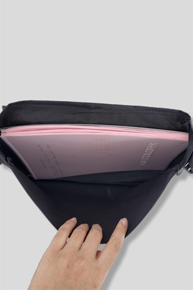 Siyah Postacı Çanta - 6