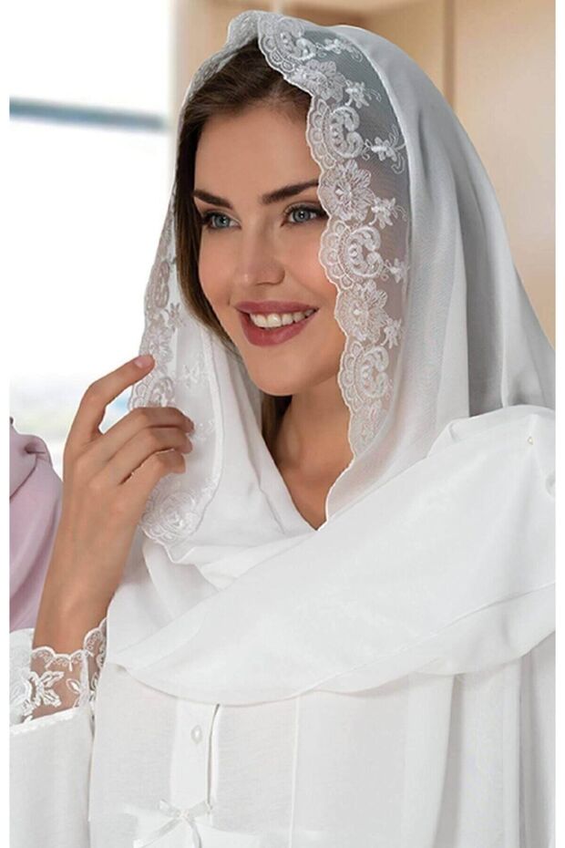 Zerre Baby Ecru Chiffon Maternity Shawl