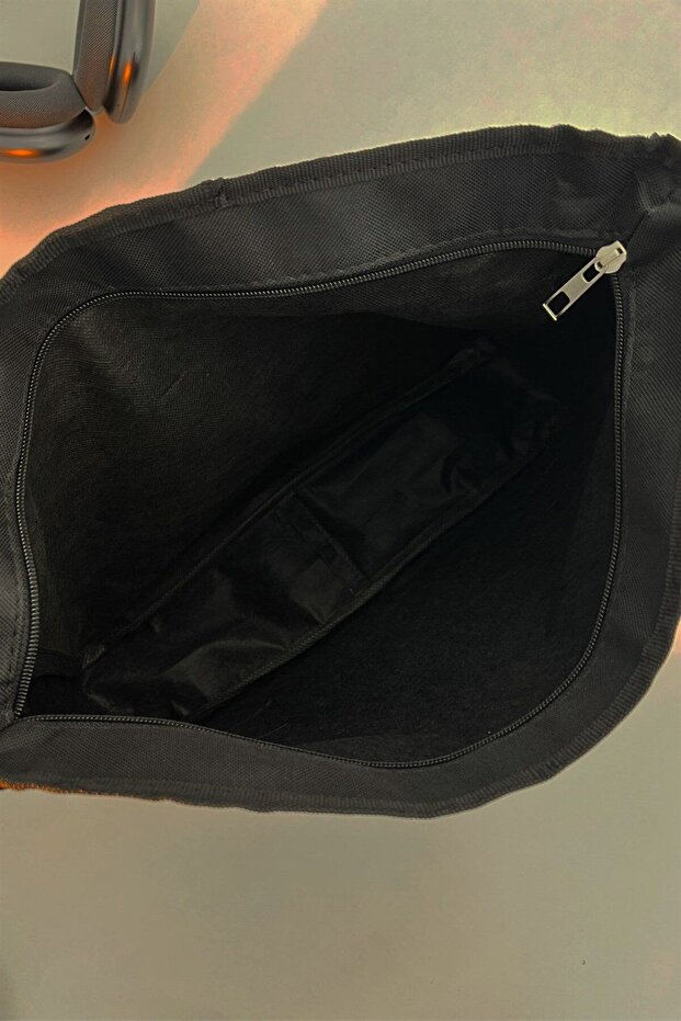 Siyah Postacı Çanta - 5