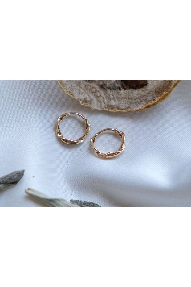 حلق حلقي ملتوي - 2