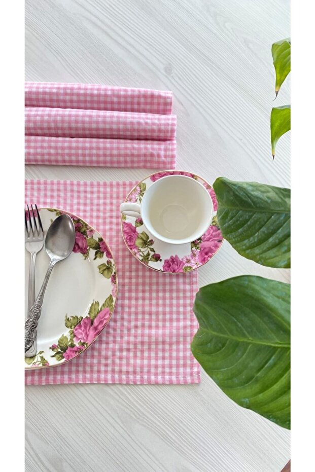 Gingham Pink Placemat Set - 1