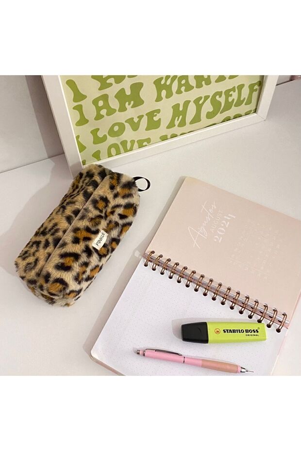 حامل قلم ليوبارد - 1