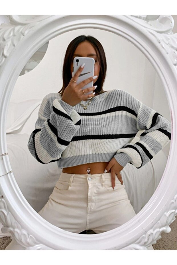 Thick Striped Thessaloniki Knit Crop Women's Sweater