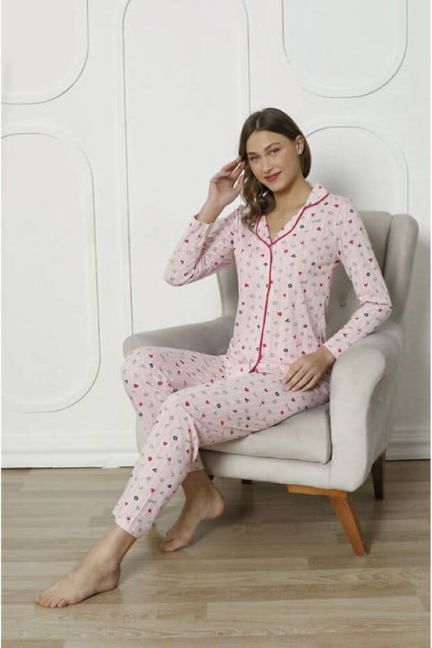 مجموعة بيجامة منقوشة في الحب - 1