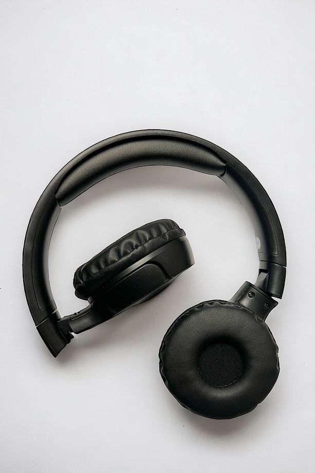 Bluetooth Kablosuz Kulaklık Kulak Üstü Siyah ios Android Uyumlu Mikrofon Ses BT - 7