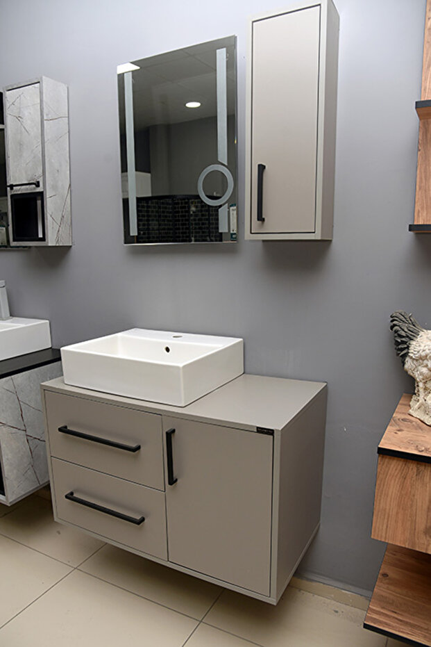 MESSİ BANYO DOLABI - 1