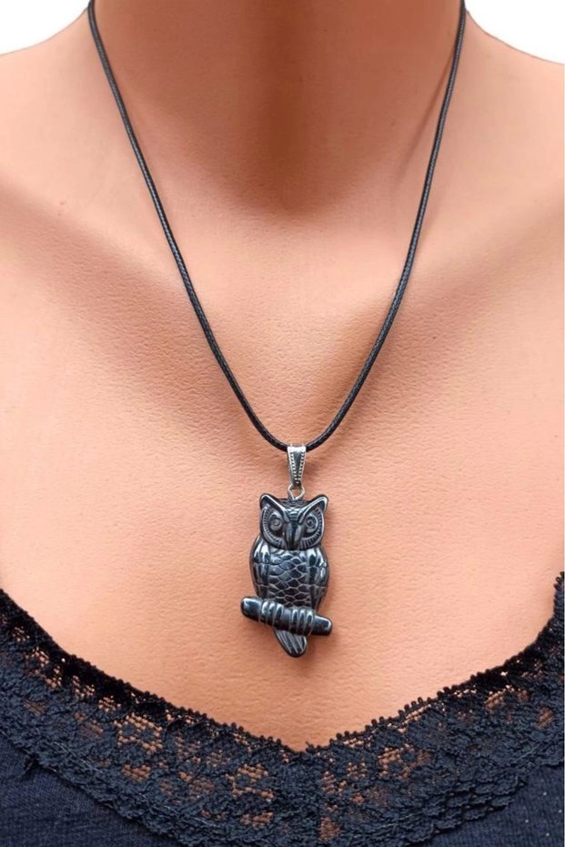 Owl Figure Hematite Necklace 127-1