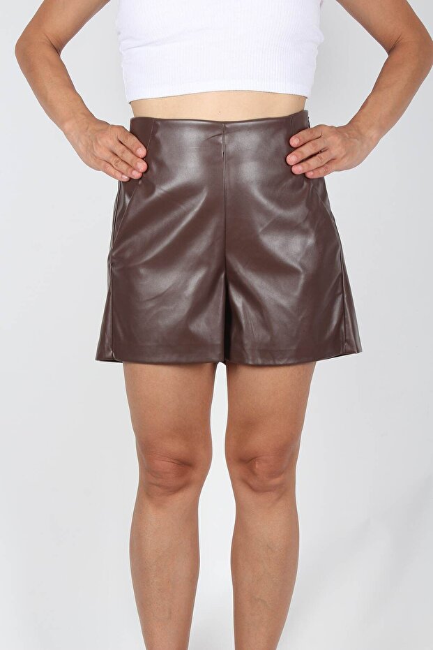 DERİ ŞORT - 2