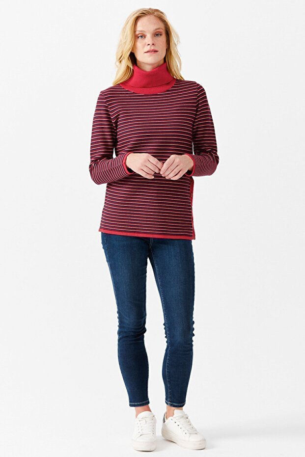 Women's Collar Collar Colorful Striped One Side Slit Buttoned Sweater Red