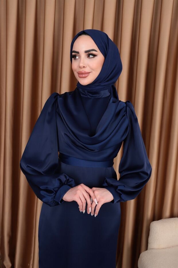 Önü Dagaje Detaylı Tesettür Abiye - 3