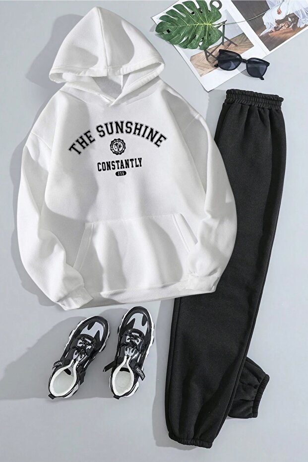 طقم بدلة رياضية مطبوعة من The Sunshine