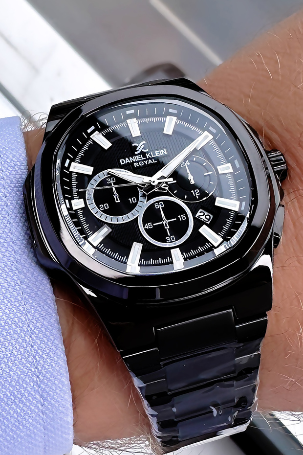 Original Men's Wristwatch 3 Atm Waterproof Black Color Steel Band Dke2123C7