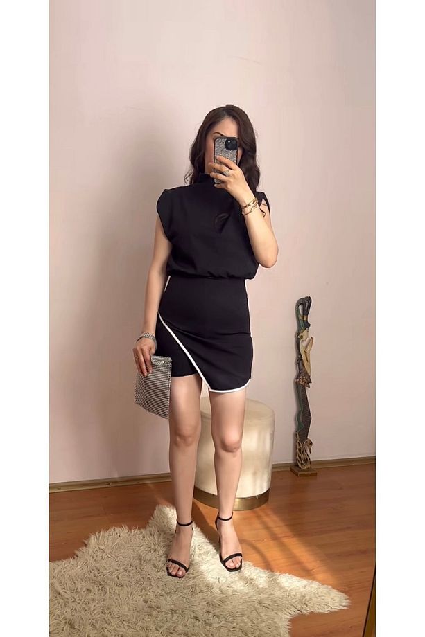 Zr Model Siyah Beyaz Şeritli Asimetrik Şort Tulum - 2