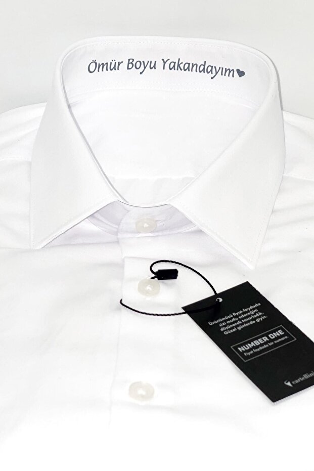 Men's White Slim Fit Shirt with Printed I'M on Me for Life