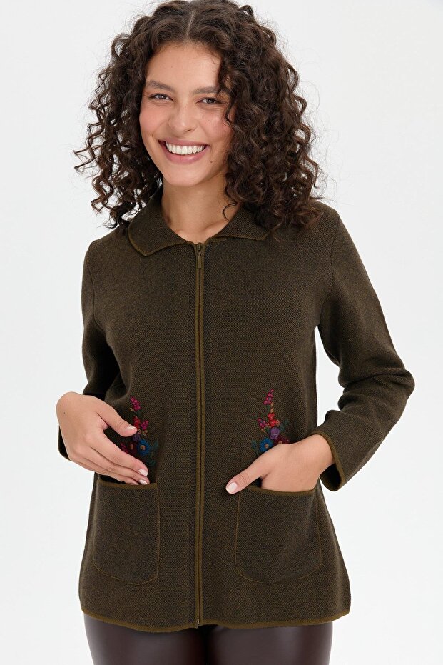 Women's Polo Collar Embroidered Short Wool Cardigan A.Green