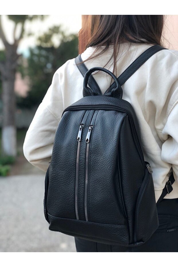 Stylový batoh pro ženy - 1
