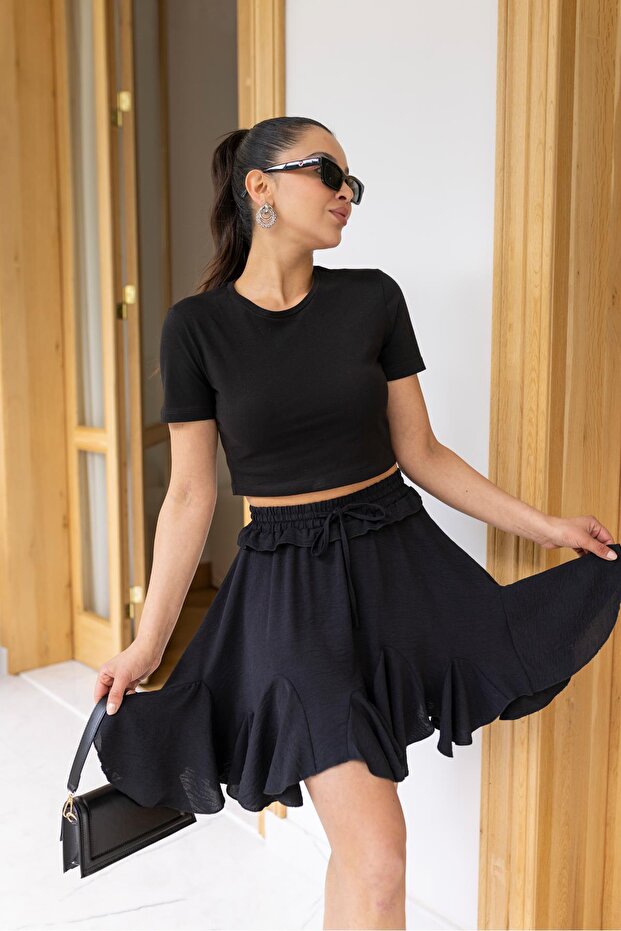 Siyah Bisiklet Yaka Basic Crop Tshirt - 2