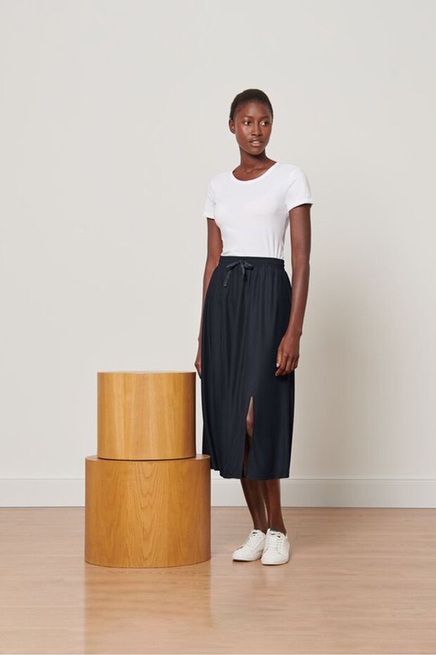 Women Plain A line Skirt, Navy