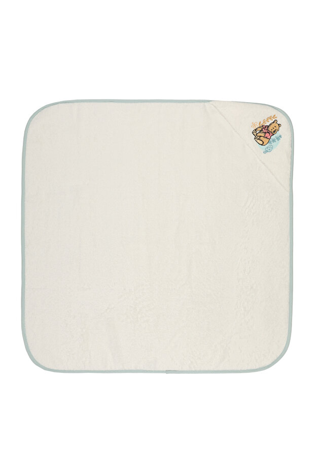 Winnie the Pooh Disney Licensed Printed Bamboo Newborn Baby Cloak 80X80 cm