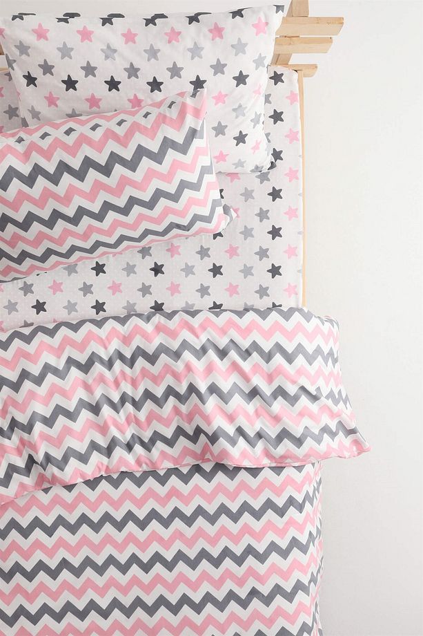 Zigzag Desenli Lastikli Çarşaflı Pamuklu Tek Kişilik Nevresim Takımı - Pembe - 1