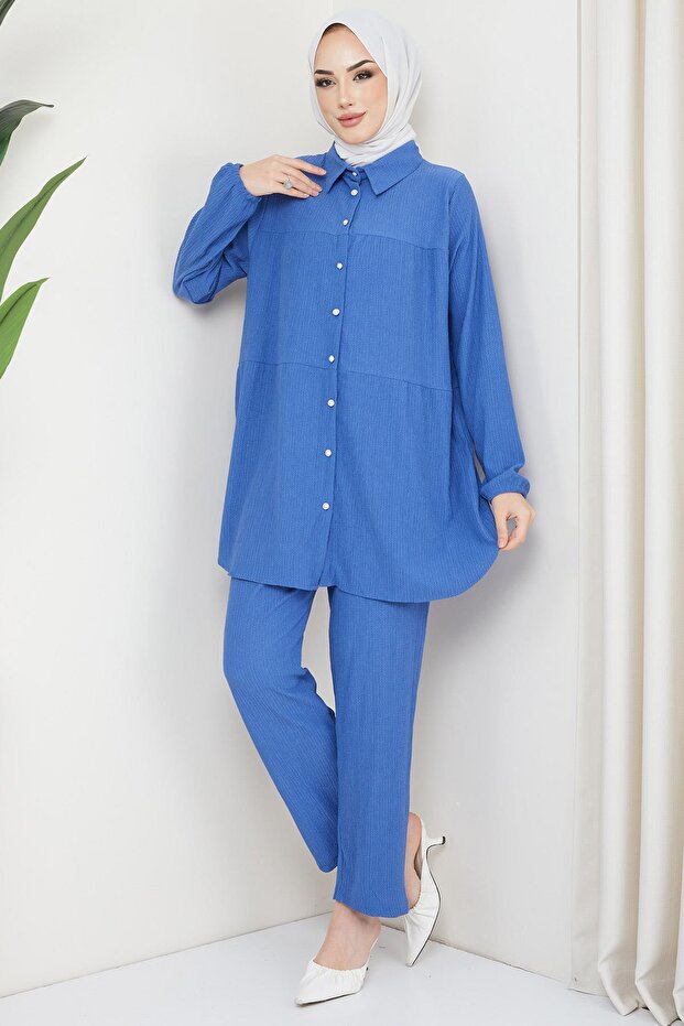 Wrapped Double Suit with Folded Shirt Blue