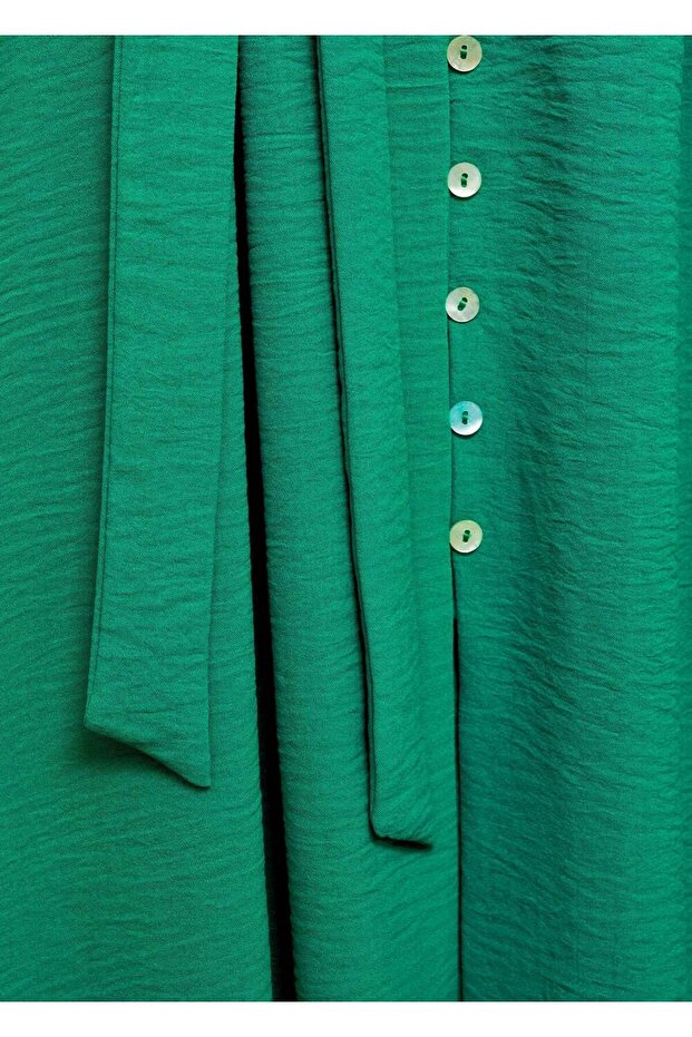 Kuşaklı gömlek elbise - 7