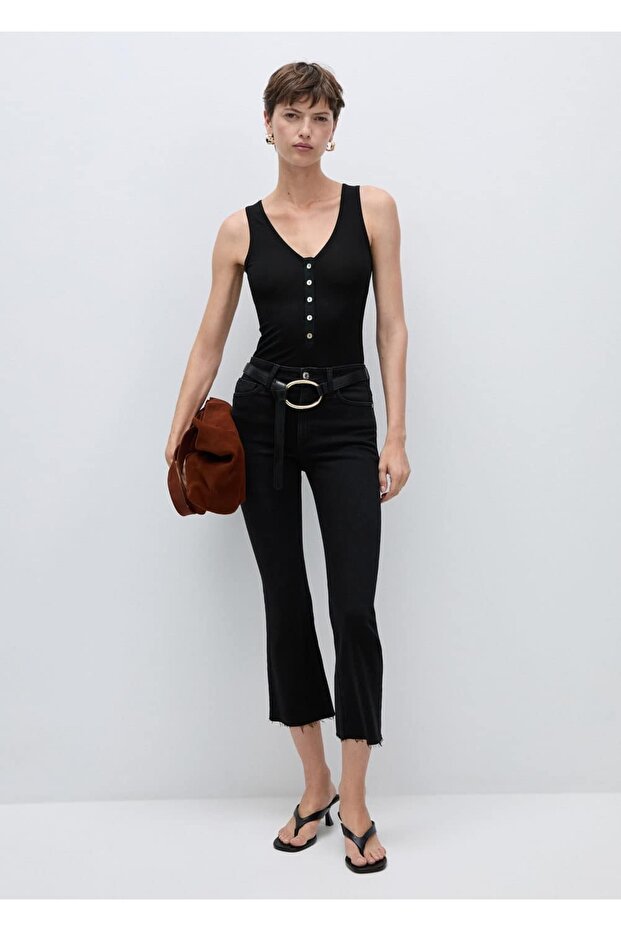 V yakalı düğmeli body - 2