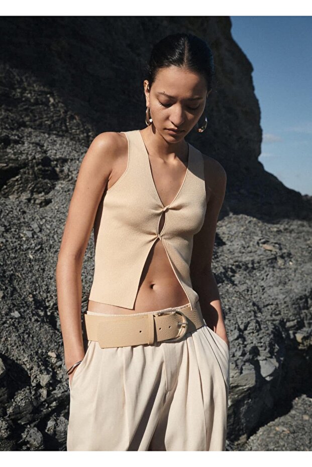 Cut-out detaylı bluz - 5