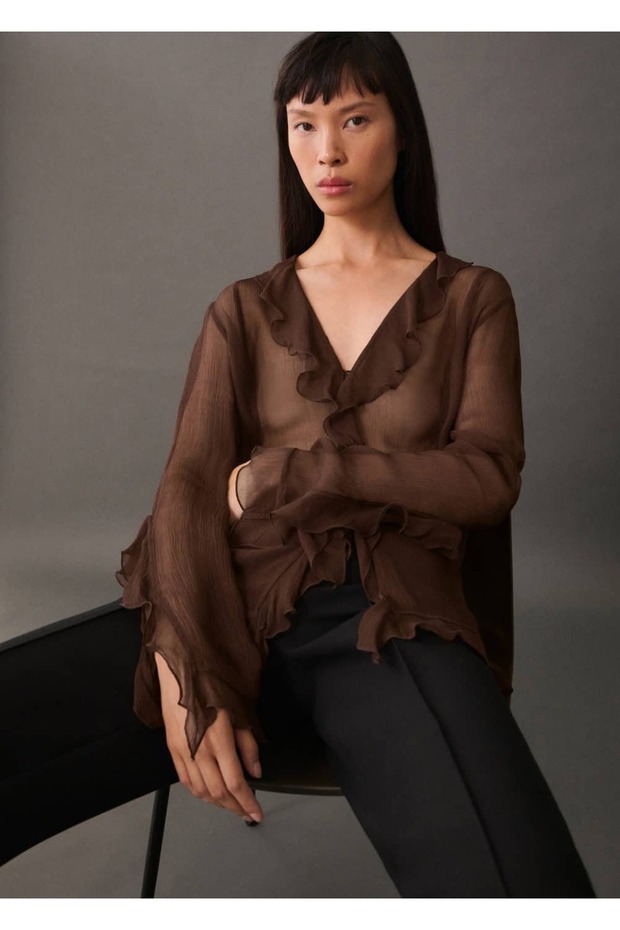 Yarı transparan volanlı bluz - 6