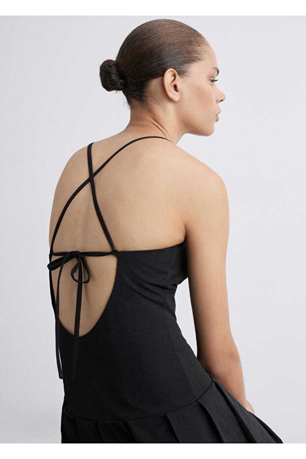 Sırtı çapraz pilili elbise - 6