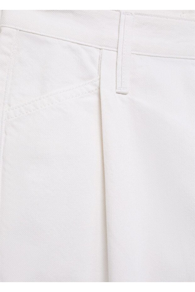 Paçaları dikişsiz denim şort - 5