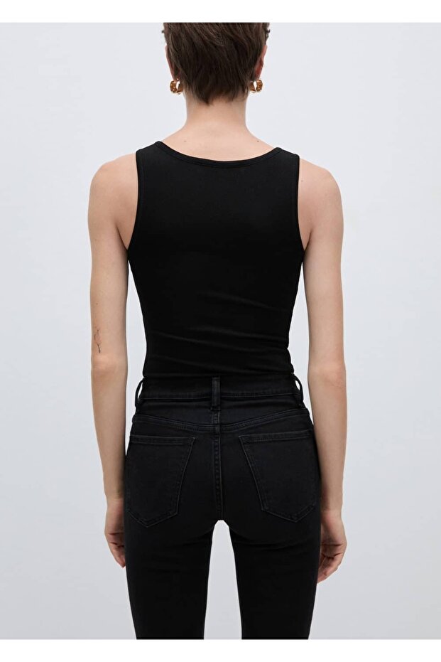 V yakalı düğmeli body - 4