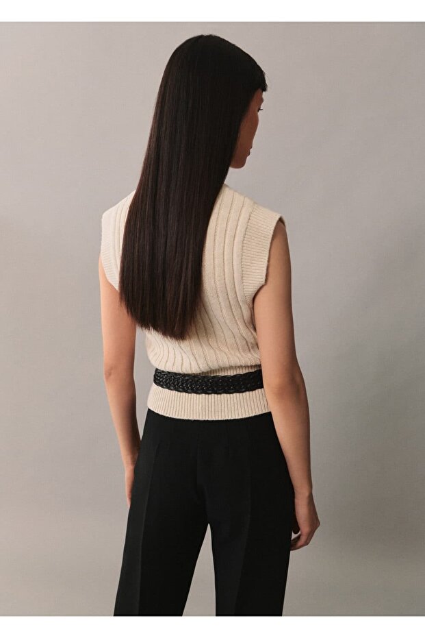 Perkins yakalı triko yelek - 4