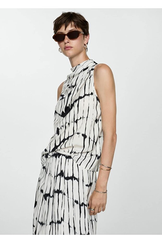 Drape detaylı desenli bluz - 1