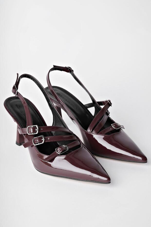 Ki̇dman Guaranteed Open Back Belt Detailed Three-Stripe Patent Leather Women's Heeled Shoes