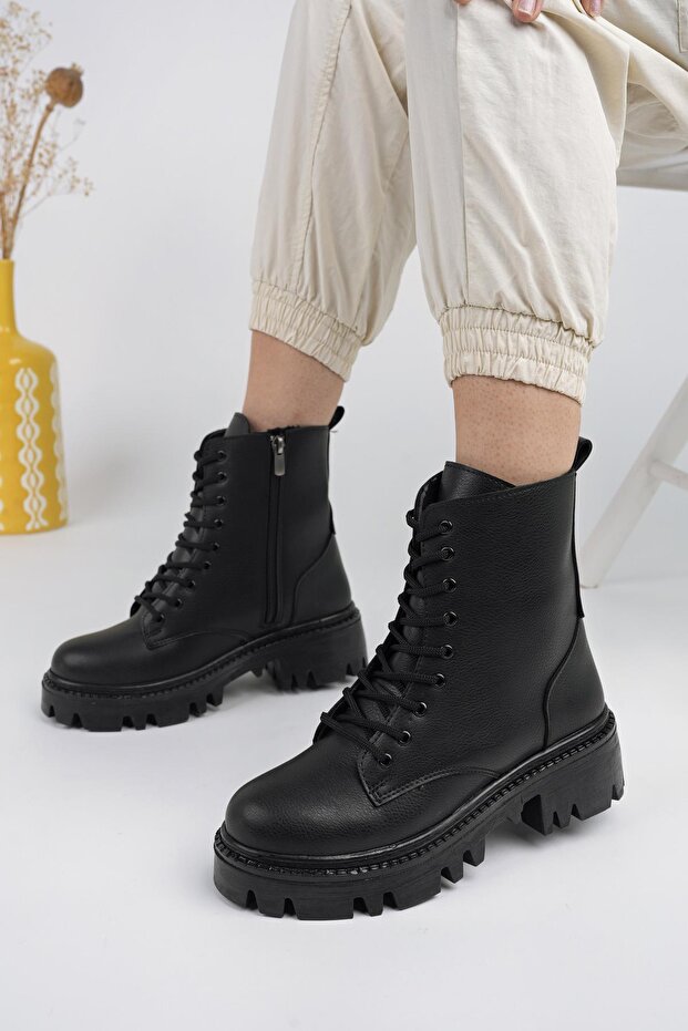 Dombas garantált női fűzős csizma - 2