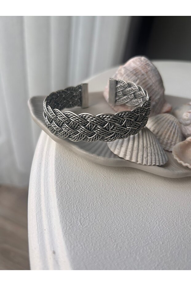 سوار النحاس - 3