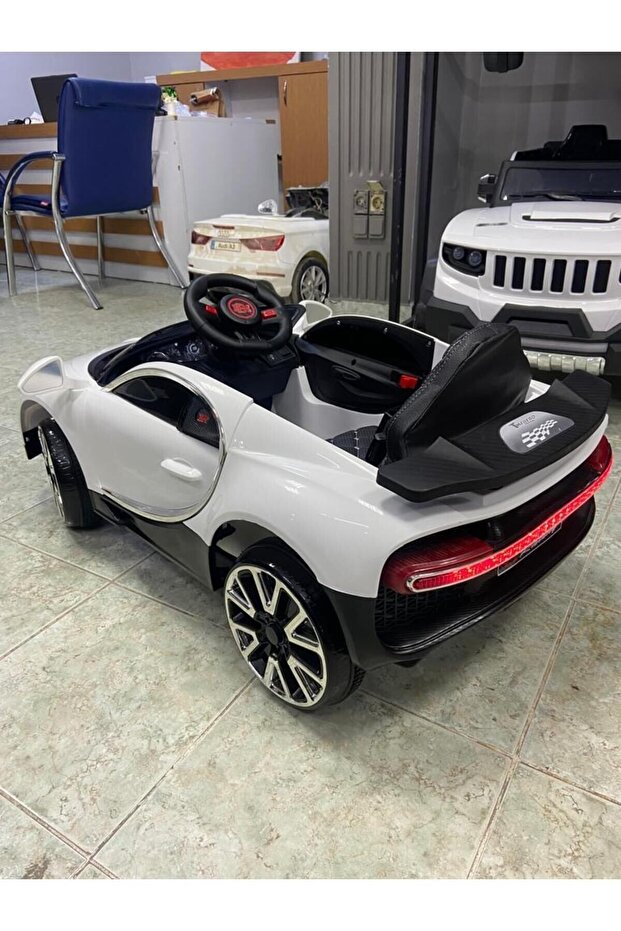 Akülü Araba Bugatti - 6