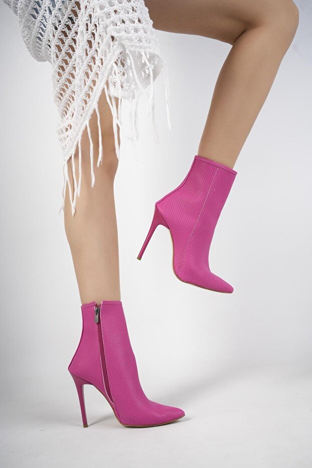 Damskie, perforowane, szpiczaste noski z gwarancją Hawajów, stylowy styl i wygodne letnie buty na cienkim obcasie - 4