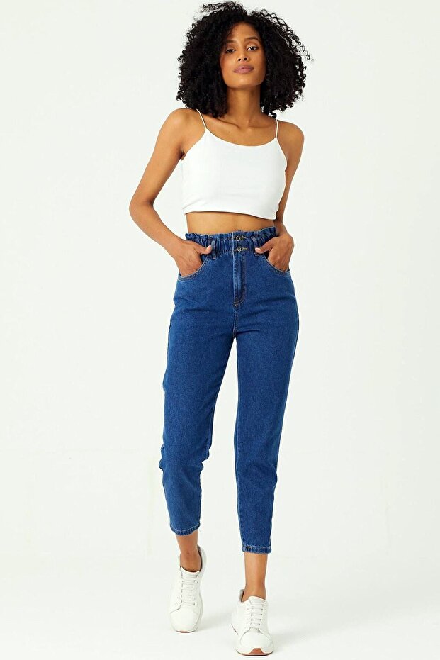 Women's Medium Blue Mom Jeans