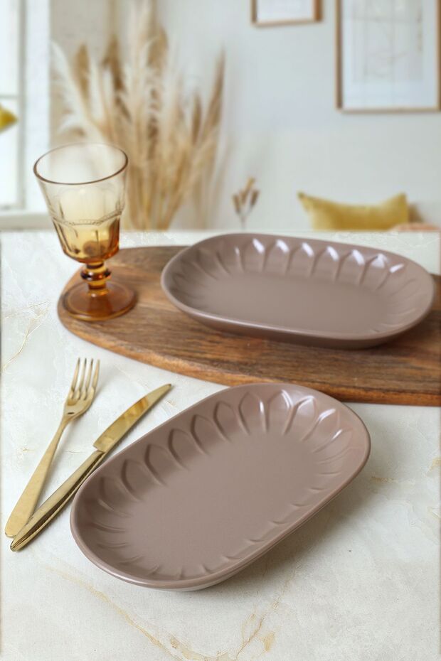 Matte Earth Taupe Almond Boat Plate 22 cm 2 Pieces 977