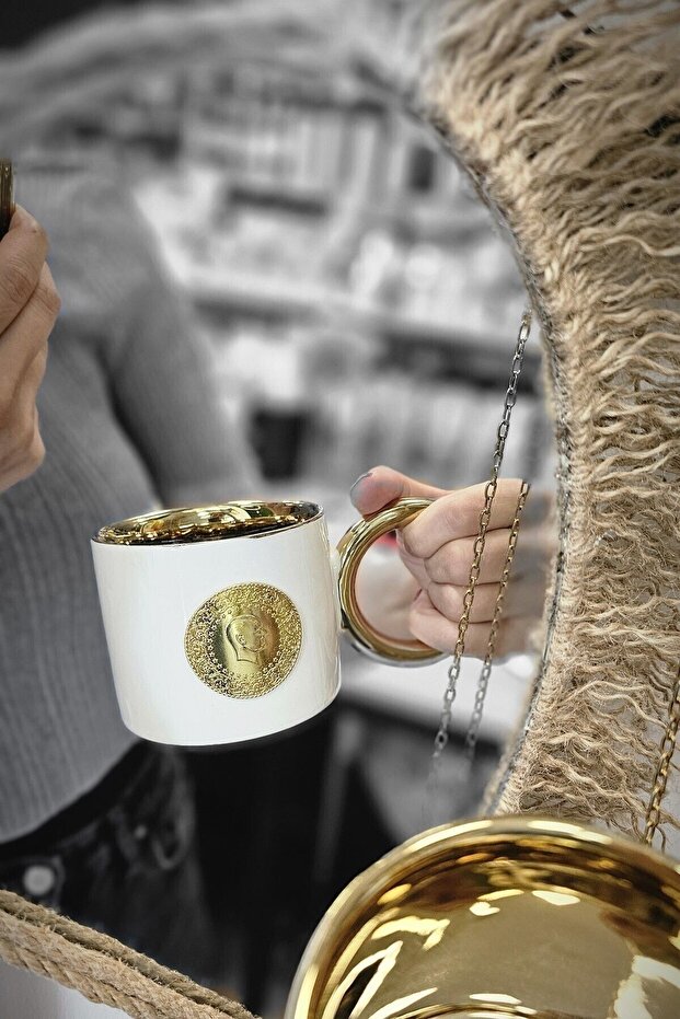 كوب بورسلين ذهبي 250 مل